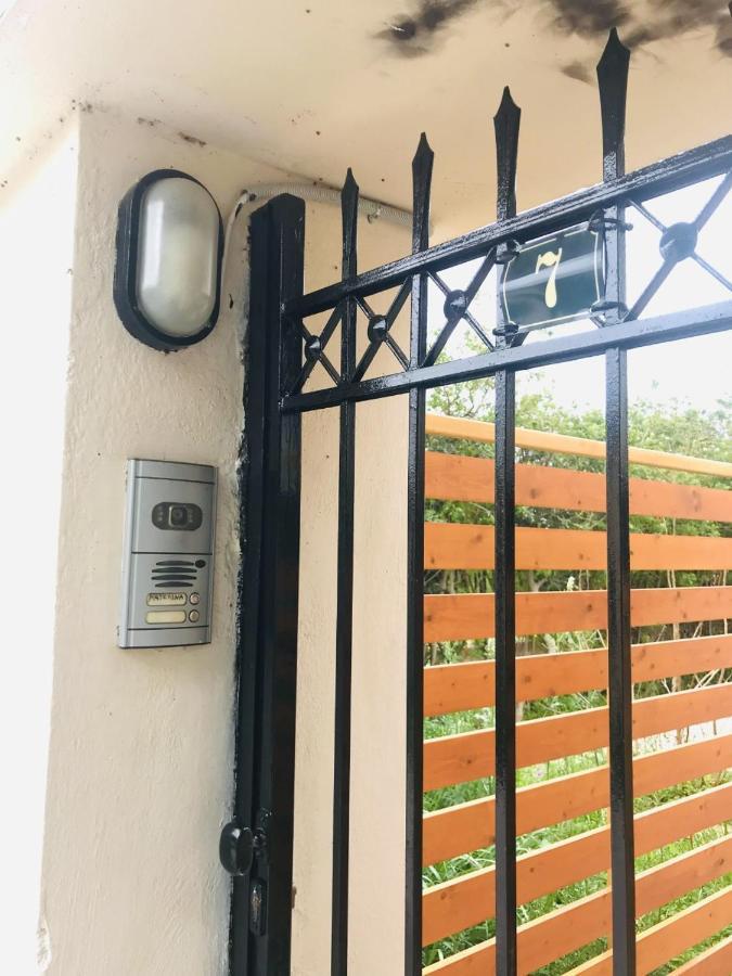 Beautiful Maisonette With A View To The Mountains And The Sea Agia Marina  Exterior foto